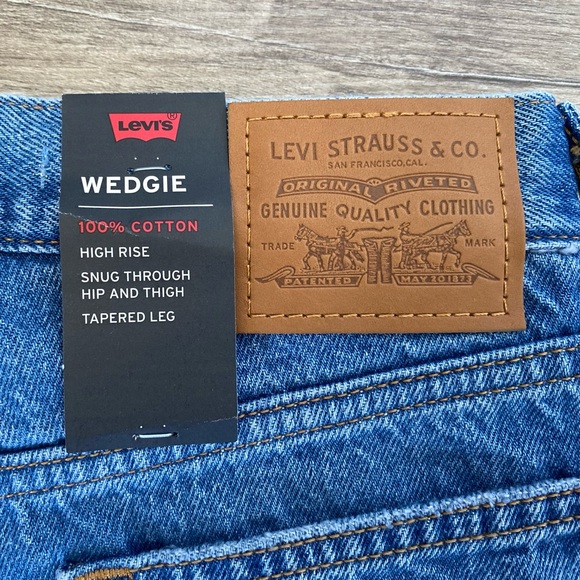 MSRP $108 NWT 24x28 High Rise Levi’s Wedgie Icon Fit Jeans In Athens Asleep - Picture 6 of 14